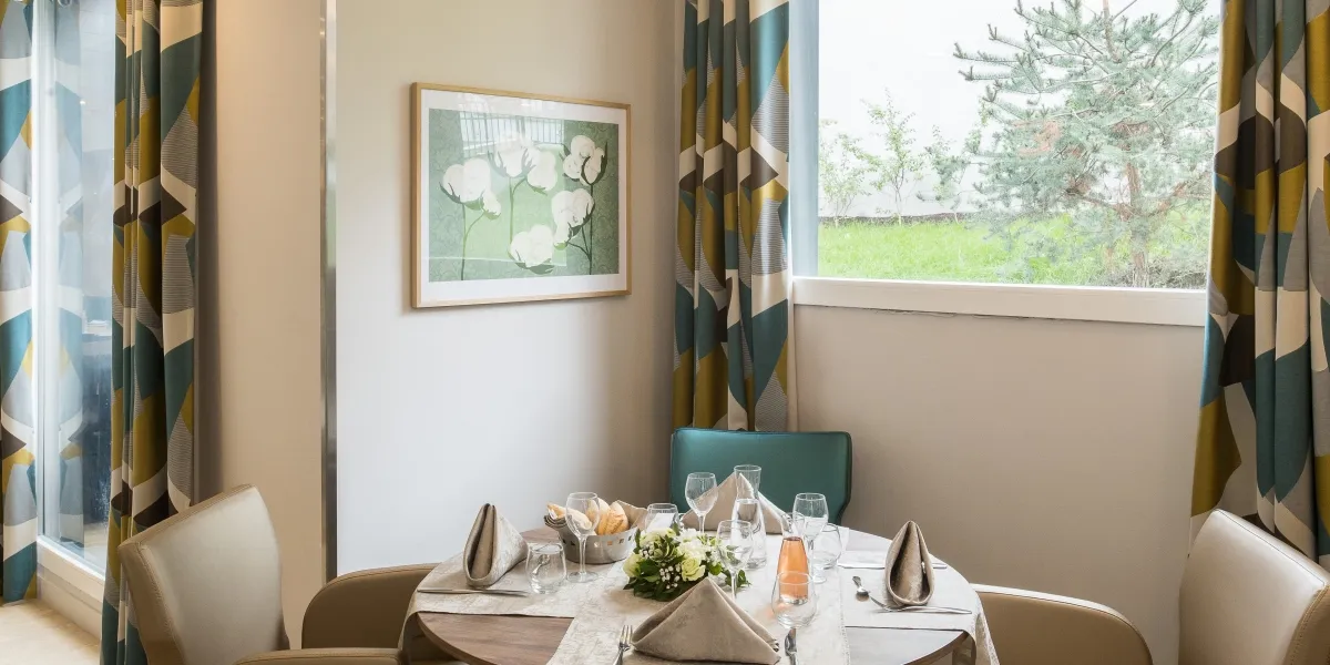 2019-Ch%2525C3%2525A2tillon-Korian%252520Castel%252520Voltaire_003