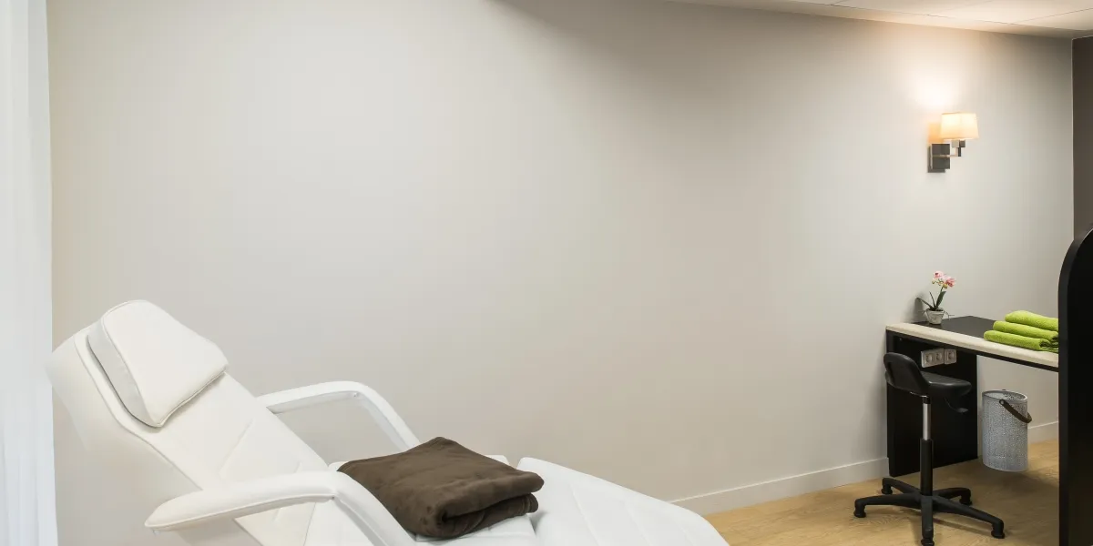 2019-Ch%2525C3%2525A2tillon-Korian%252520Castel%252520Voltaire_010