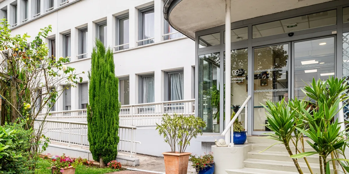 2023-KORIAN-LHERMITAGE-27%252520LOUVIERS_40