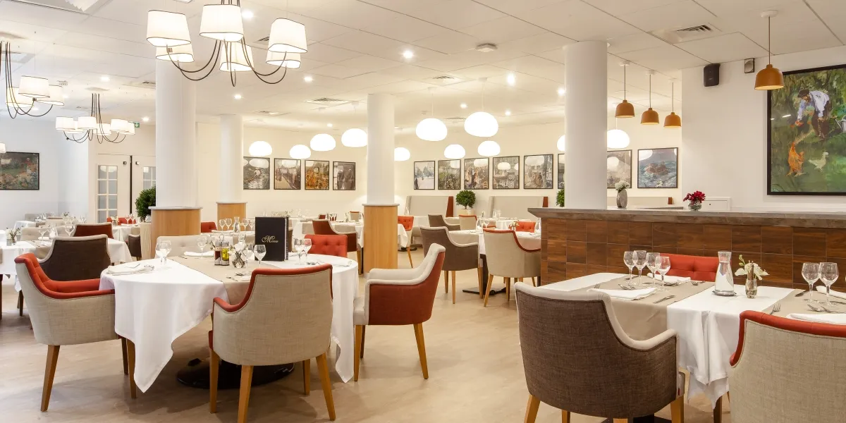 2019-paris-korian-monceau-restaurant_HD-3