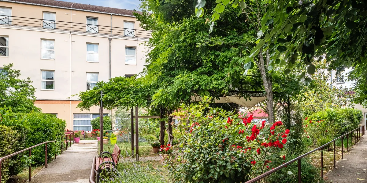 2022-KORIAN-CROISEE-BLEUE-95-EAUBONNE_33