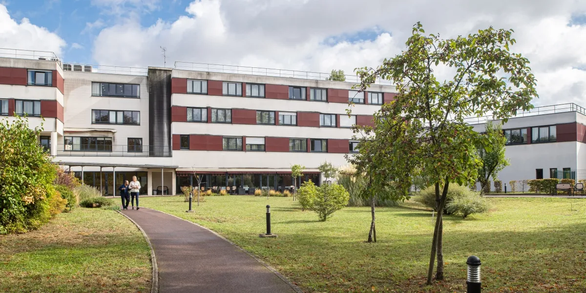 2020-LES%2520CEDRES-VILLEMOMBLE_32