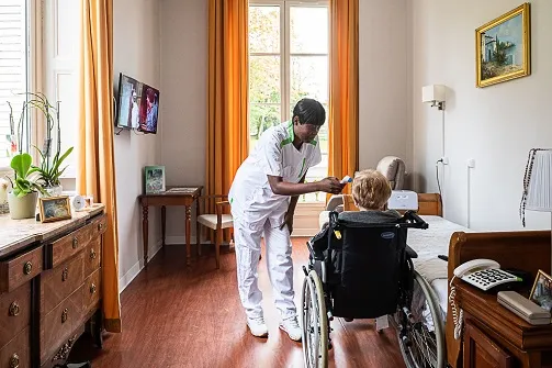 Les aides financières pour le maintien à domicile des personnes âgées